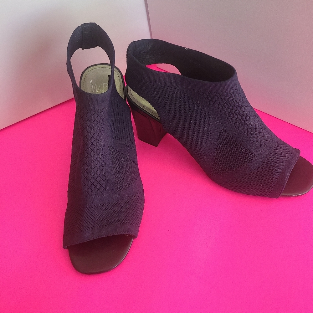 Elegant Black Women's Heeled Sandals